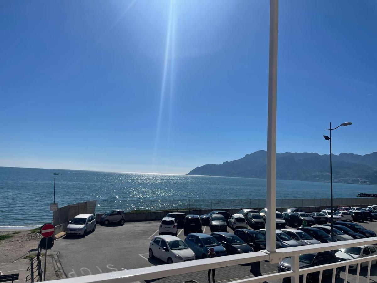 B&B Mare Colombo Salerno Bagian luar foto