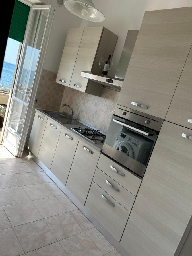 B&B Mare Colombo Salerno Bagian luar foto